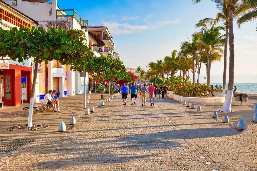 Low Season in Puerto Vallarta: The Secret to a Luxury Vacation at a Friendly Price